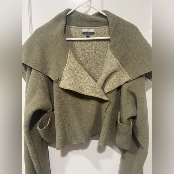 Giselle Shepatin fleece cardigan, OS, Olive green. - Picture 2 of 2